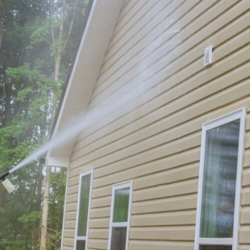 Best House Washing Service Expert in Davenport 2025
